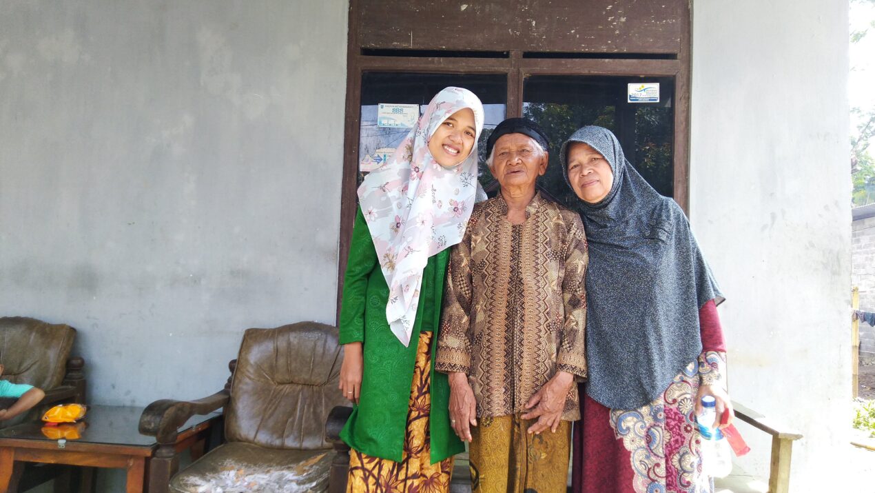 Langkah Kecil Melestarikan Batik Nusantara