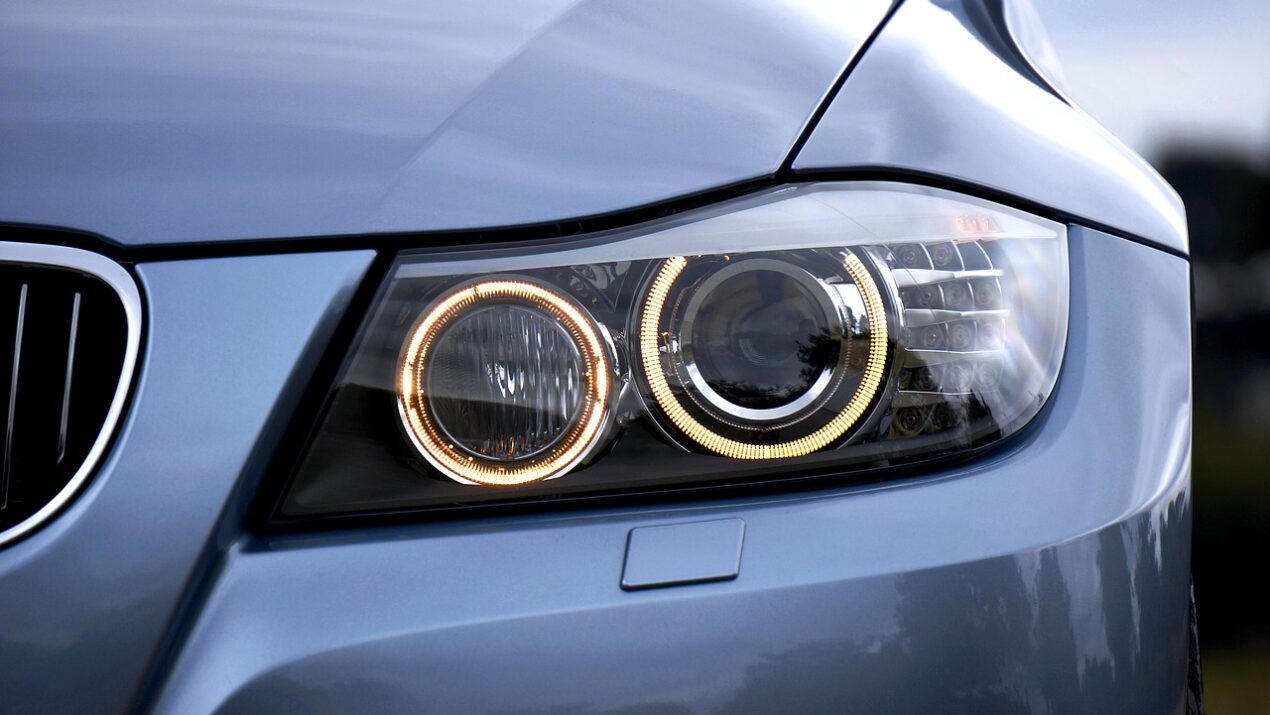 Tujuan Pemasangan Headlamp Mobil dan Beragam Jenisnya