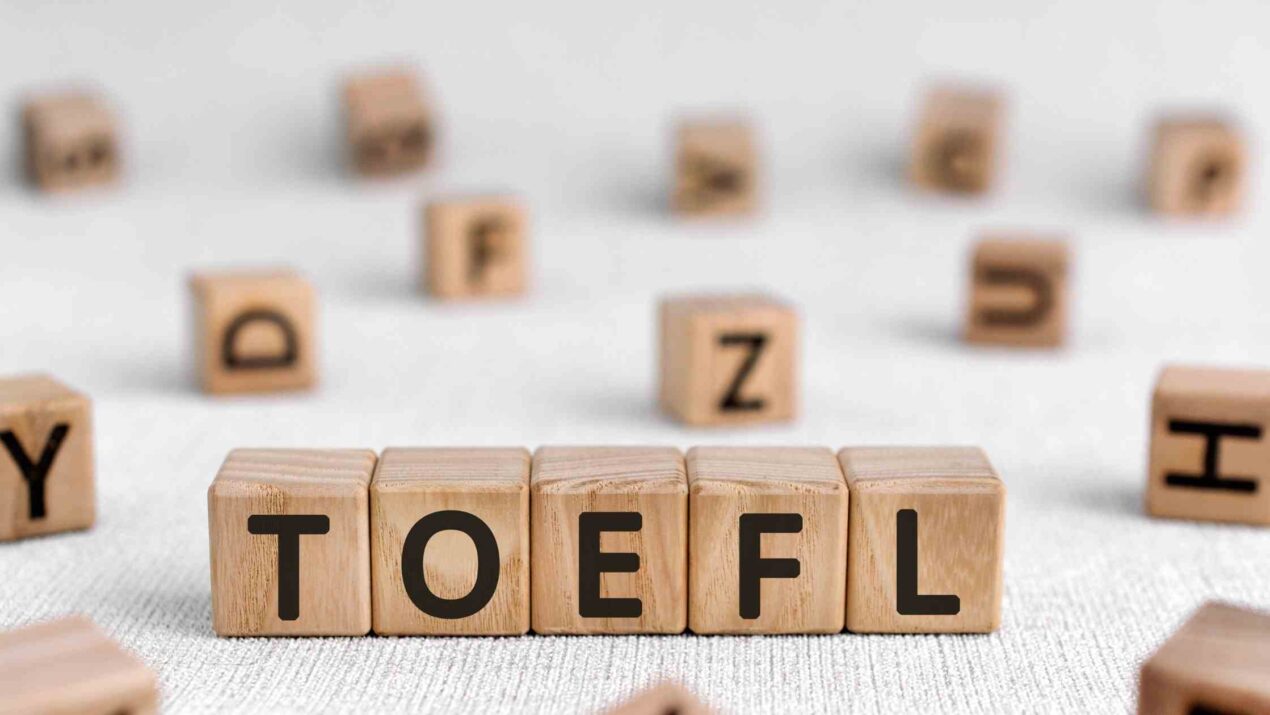 Berapa Biaya Mengambil Tes TOEFL atau IELTS?