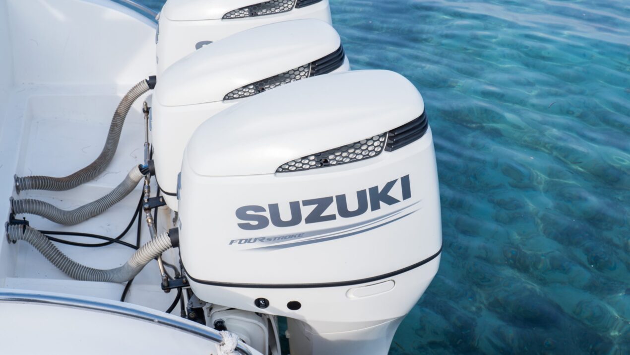 Bagaimana Cara Kerja Motor Perahu Tempel Suzuki?